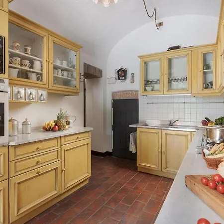 Casale Scola *