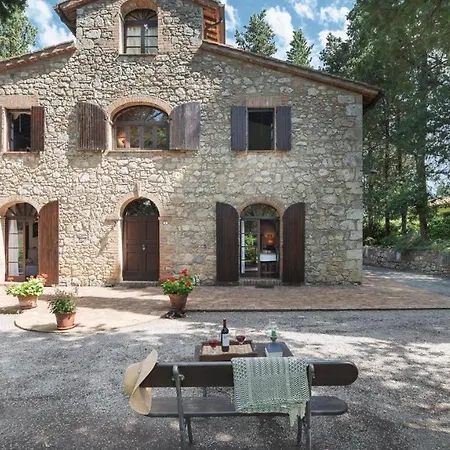 Casale Scola * Cetona