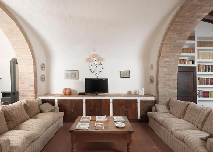Casale Scola Cetona